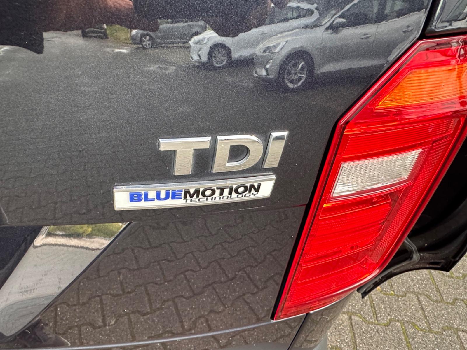 Volkswagen Caddy , DSG ,Behindertengerecht-Rampe,Scheckheft
