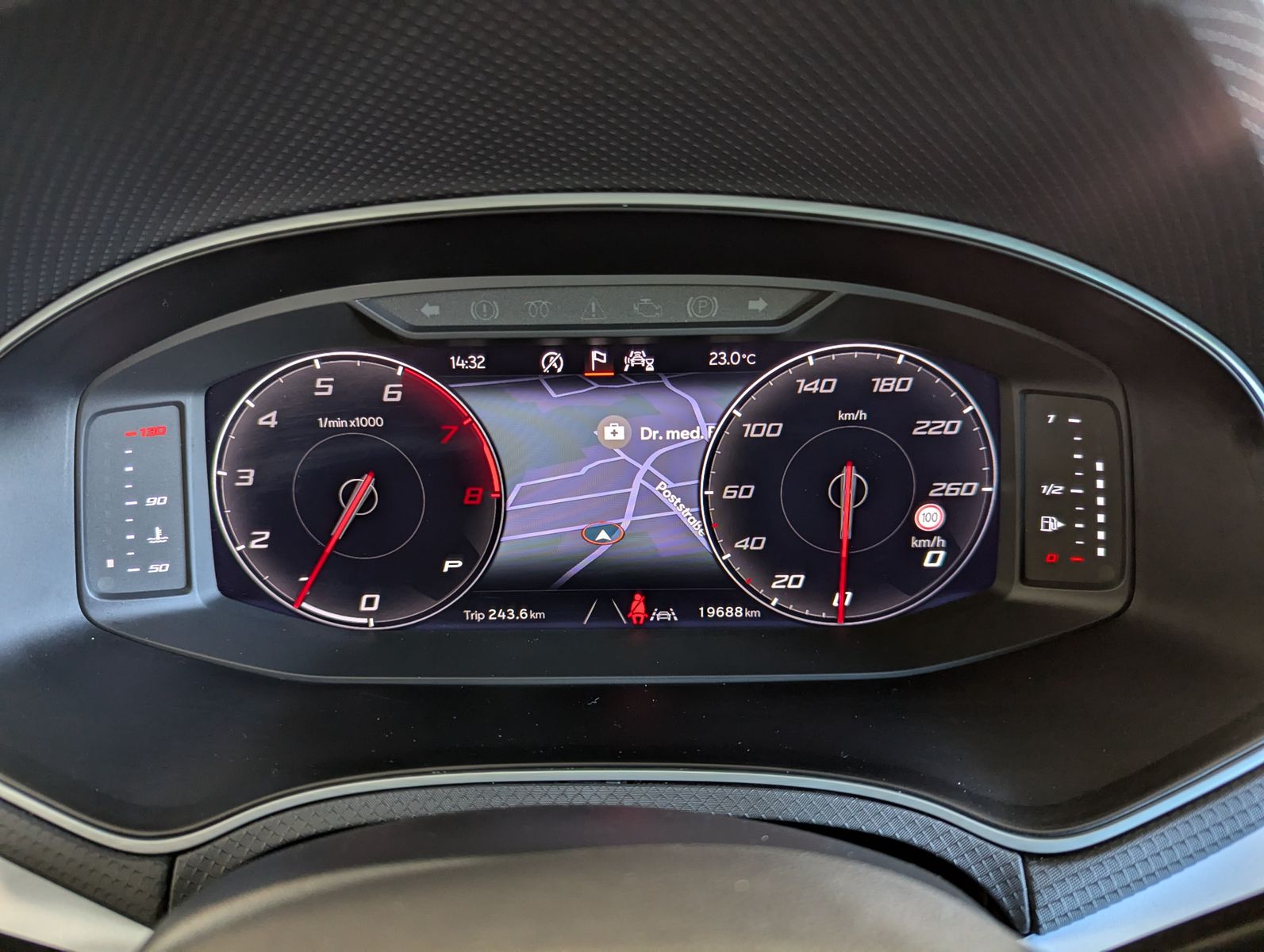 SEAT Ibiza FR DSG Virtual Dinamica LED Kamera ACC 18" - Image 20