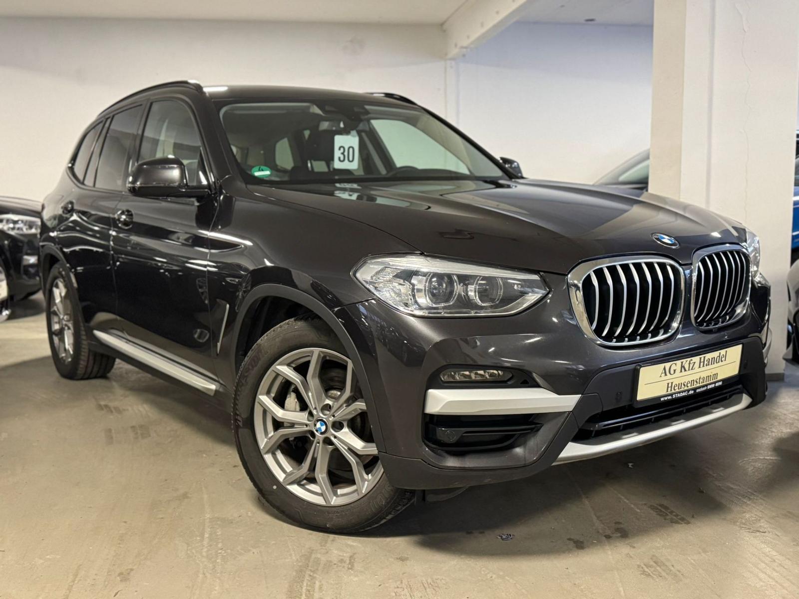 BMW X3 xDrive30e/W-LAN/LED/HIFI/AHK/Leder