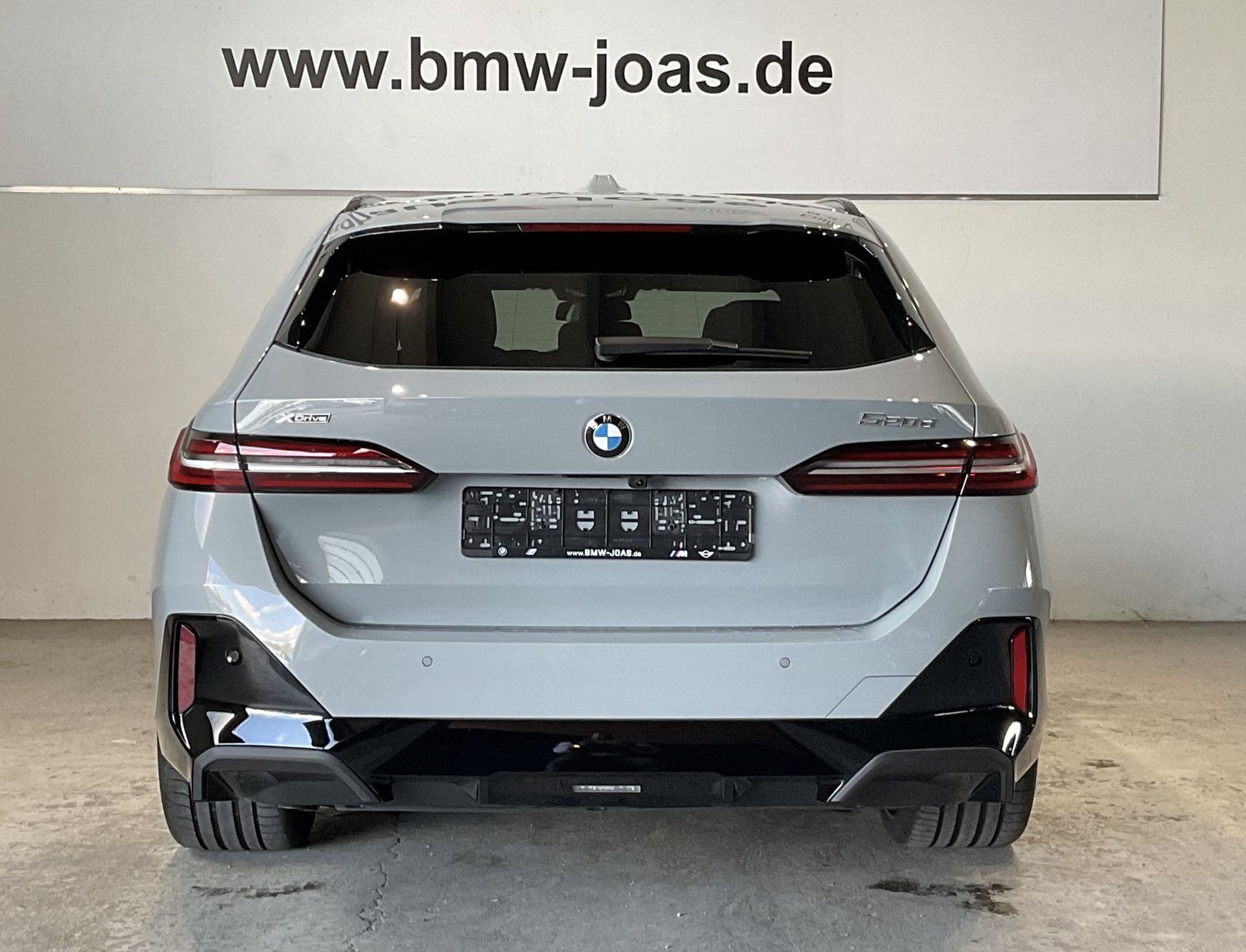 Fahrzeugeinzelansicht 17 Fahrzeugabbildung BMW 520d |HK HiFi |M-Sportfahrwerk |AHK