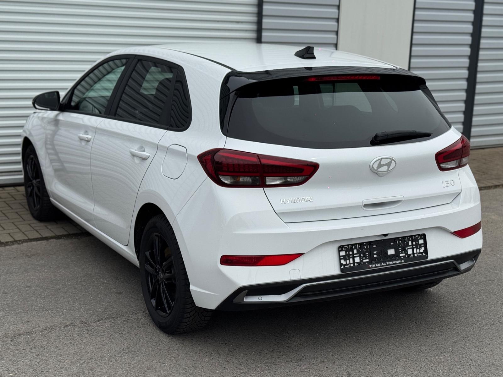 Hyundai i30 1.0 T-GDI Advantage Automatik-LED-Kamera-SHZ