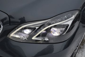 Mercedes-Benz E 350 T BlueTec 4Matic 7G-Tronic Avantgarde Edit