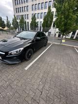 Mercedes-Benz CLA 200 AMG Line AMG Line - Mercedes-Benz CLA 200 in Bielefeld