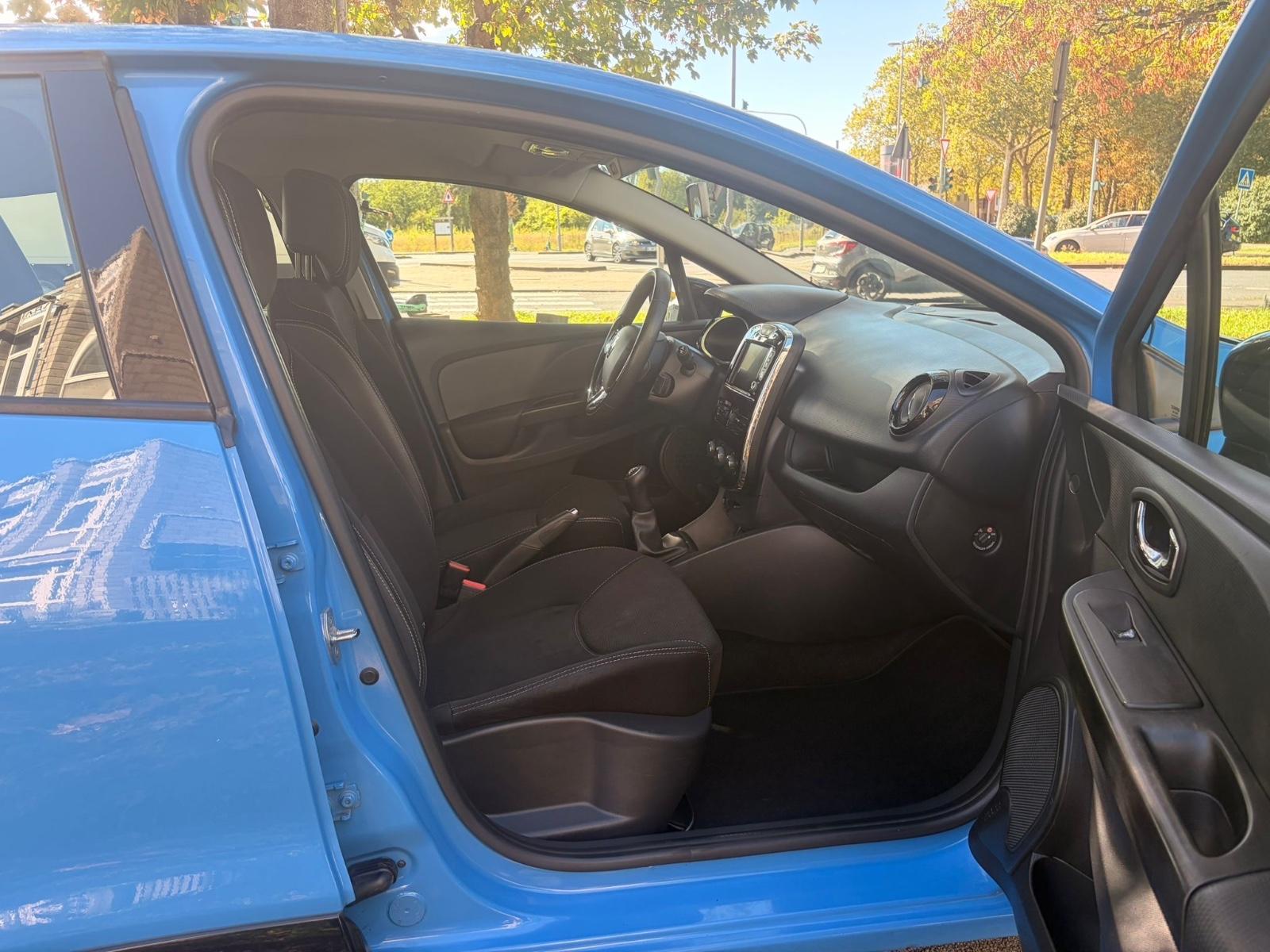 Renault Clio IV Dynamique 90PS* 5.Türen * Navi