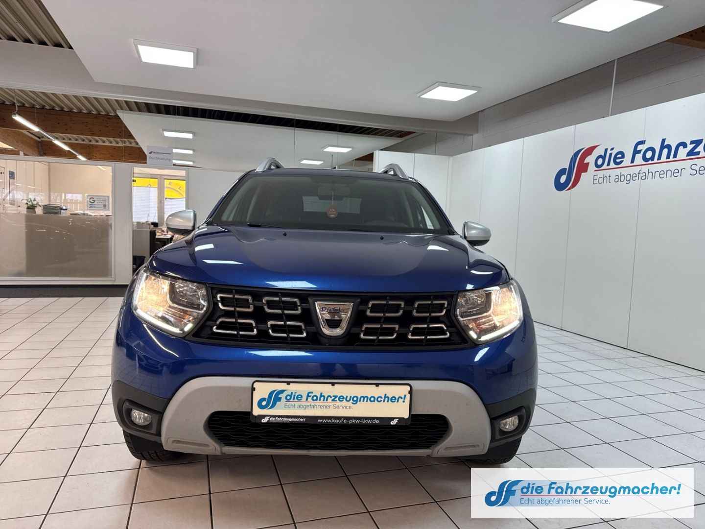 Fahrzeugabbildung Dacia Duster II Comfort Klimaautom DAB PDC *EXPORT