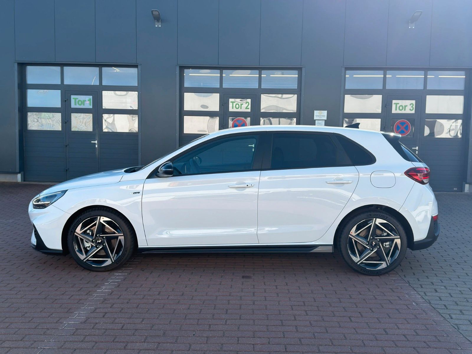 Fahrzeugabbildung Hyundai i30 1.6 T-GDI N Line X *Totwinkel*ACC*LED*RFK*