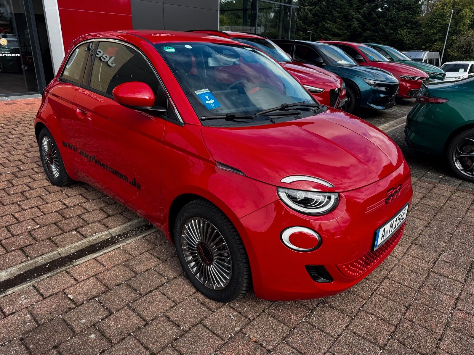 Fahrzeugabbildung Fiat 500e Red / Navi / Kamera / Sitzheizung