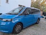 Volkswagen T7 Multivan Style eHybrid lang elektr. Türe - VW T7 Multivan von privat