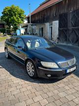Volkswagen VW Phaeton Individual (Diesel Bentley) - Volkswagen Phaeton: Individual