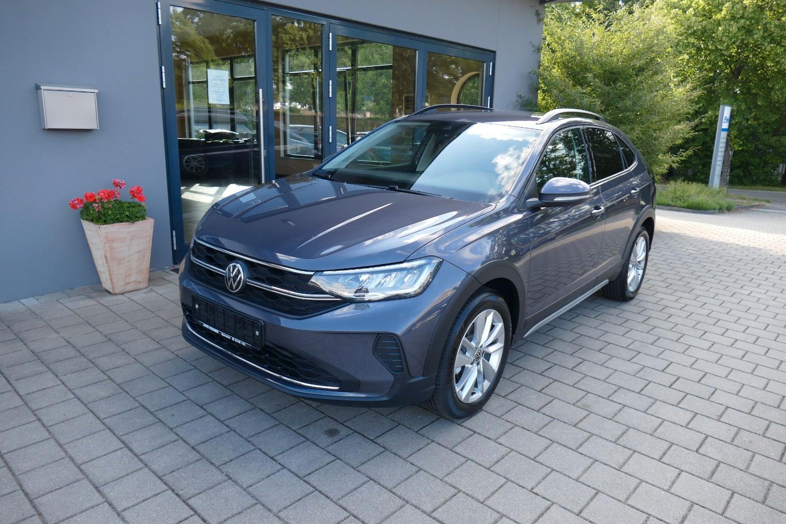 Volkswagen Taigo 1.5 TSI  DSG Limited AHK LED 5J Garantie