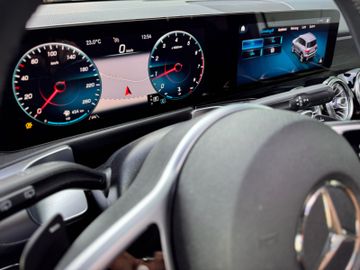 Mercedes GLB 200 - 12
