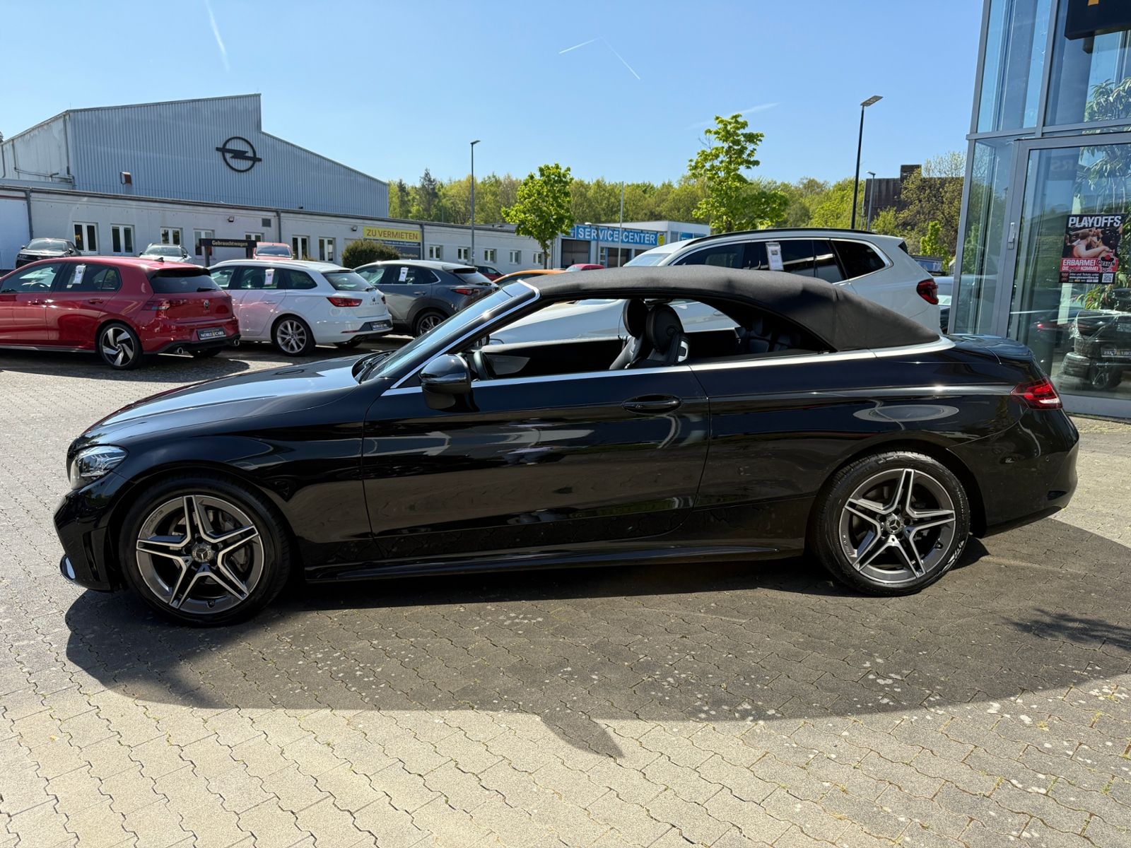 Fahrzeugabbildung Mercedes-Benz C200 AMG-Line LED NAVI ALU