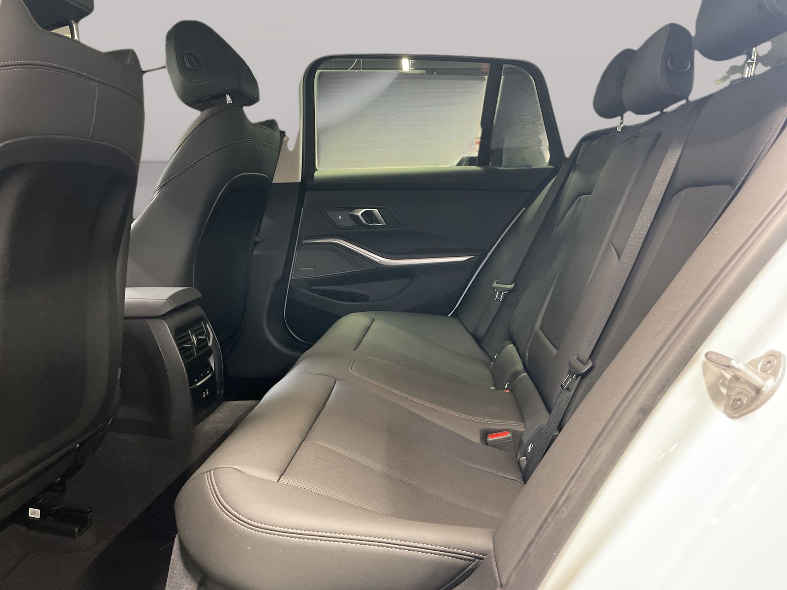 BMW 318 - Bild 13