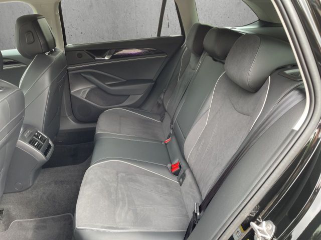 Passat Variant 2.0 TDI DSG Elegance Sportpaket