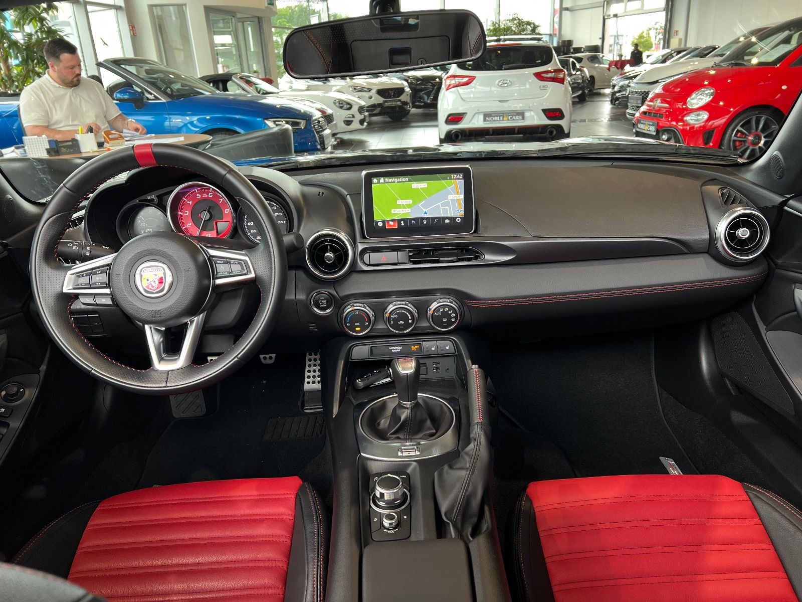 Fahrzeugabbildung Abarth 124 Spider Turbo Turismo BOSE LEDER ALU