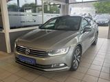 Volkswagen Passat Limousine Highline Pano voll Digi-Cockpit - Volkswagen Passat: Limo