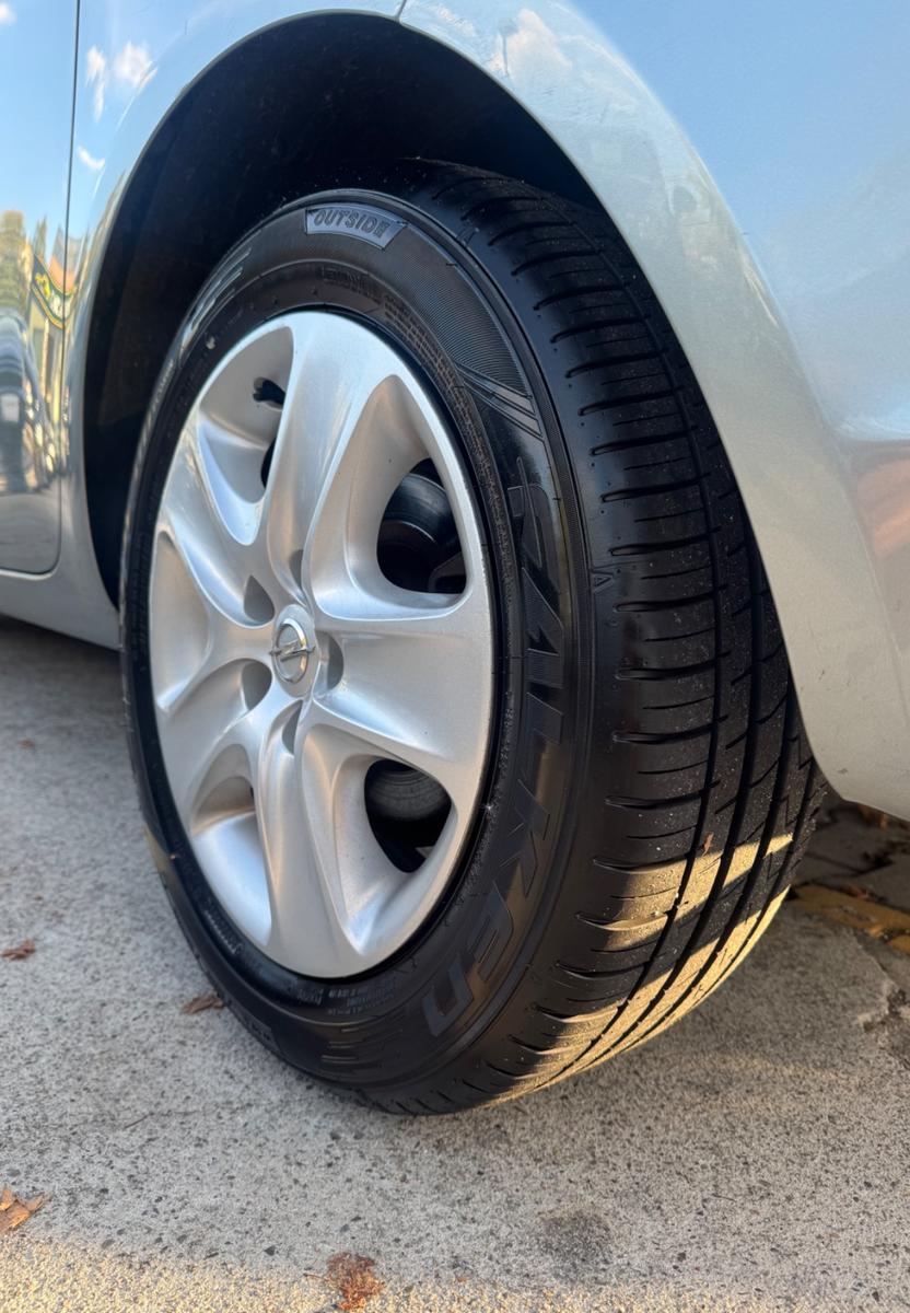 Opel Meriva B Edition S-Heft Inspection Neu