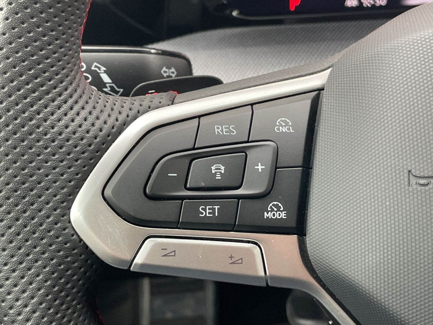 Golf GTI Clubsport BlackStyle 360°Kamera/H&K/HUD