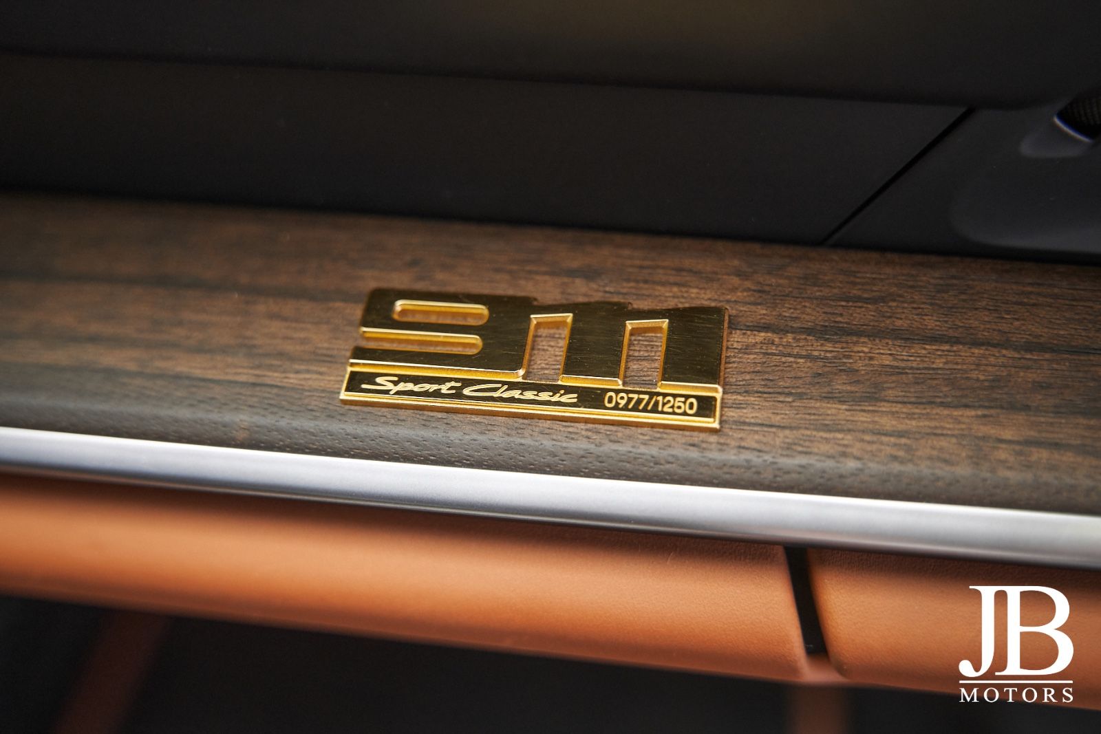 Fahrzeugabbildung Porsche 992 Sport Classic Burmester Lift Cognac 360° LED