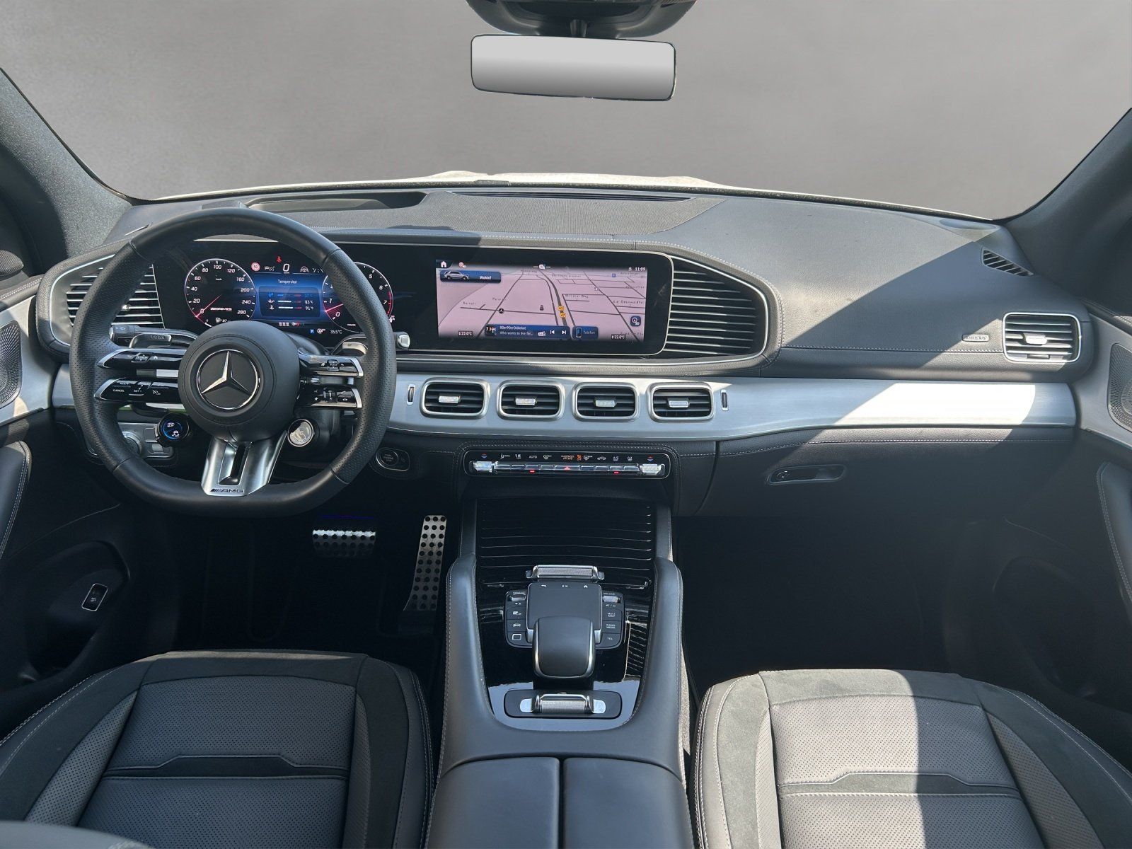 Fahrzeugabbildung Mercedes-Benz GLE53 AMG Prem+ DISTRO Standhz AHK Pano AIRMATIC