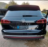 Volkswagen Touareg 3.0 V6 TDI SCR 4MOTION Tiptronic - - gebrauchte VW Touareg aus dem Jahr 2018