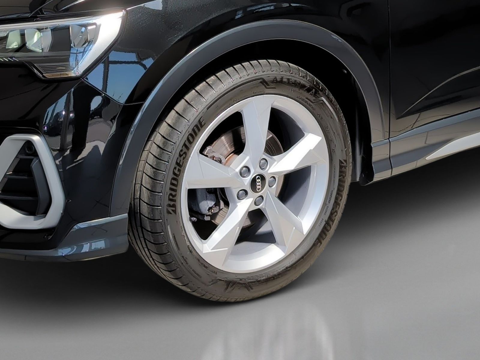 Audi Q3 Sportback 35 TDI S line AHK+Navi+ACC+19Z+eHec foto 10