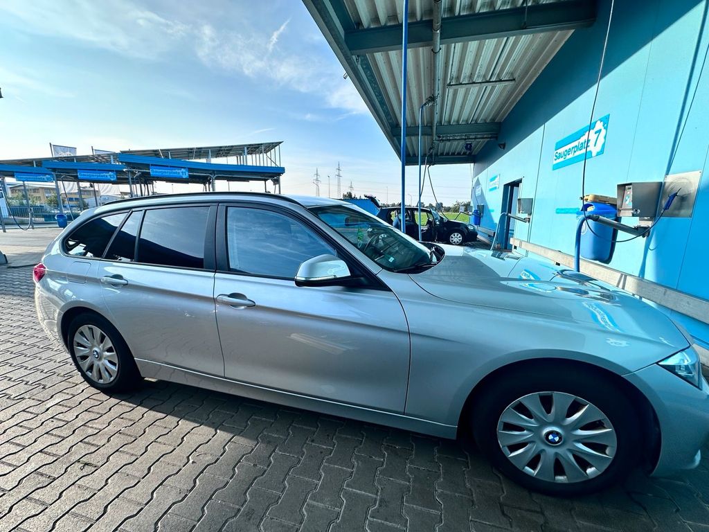 Image of BMW 318