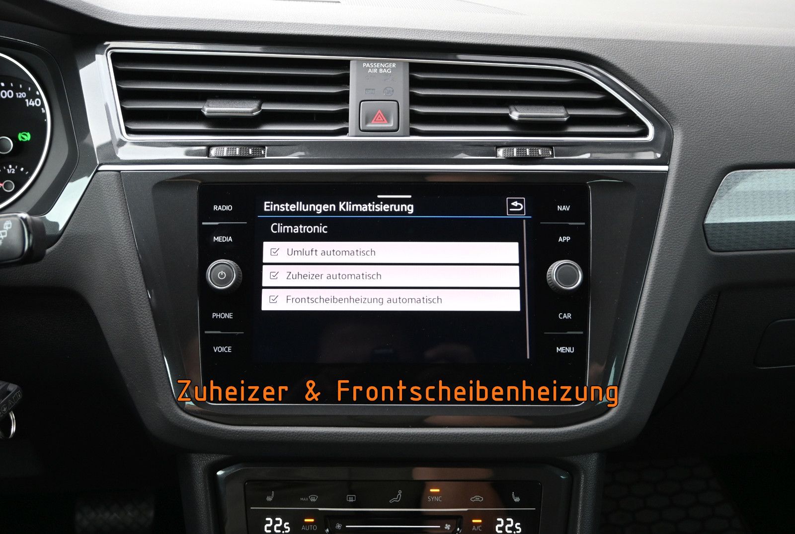 Fahrzeugabbildung Volkswagen Tiguan 2.0 TDI DSG 4MOT Life °ACC°AHK°HUD°STHZ°