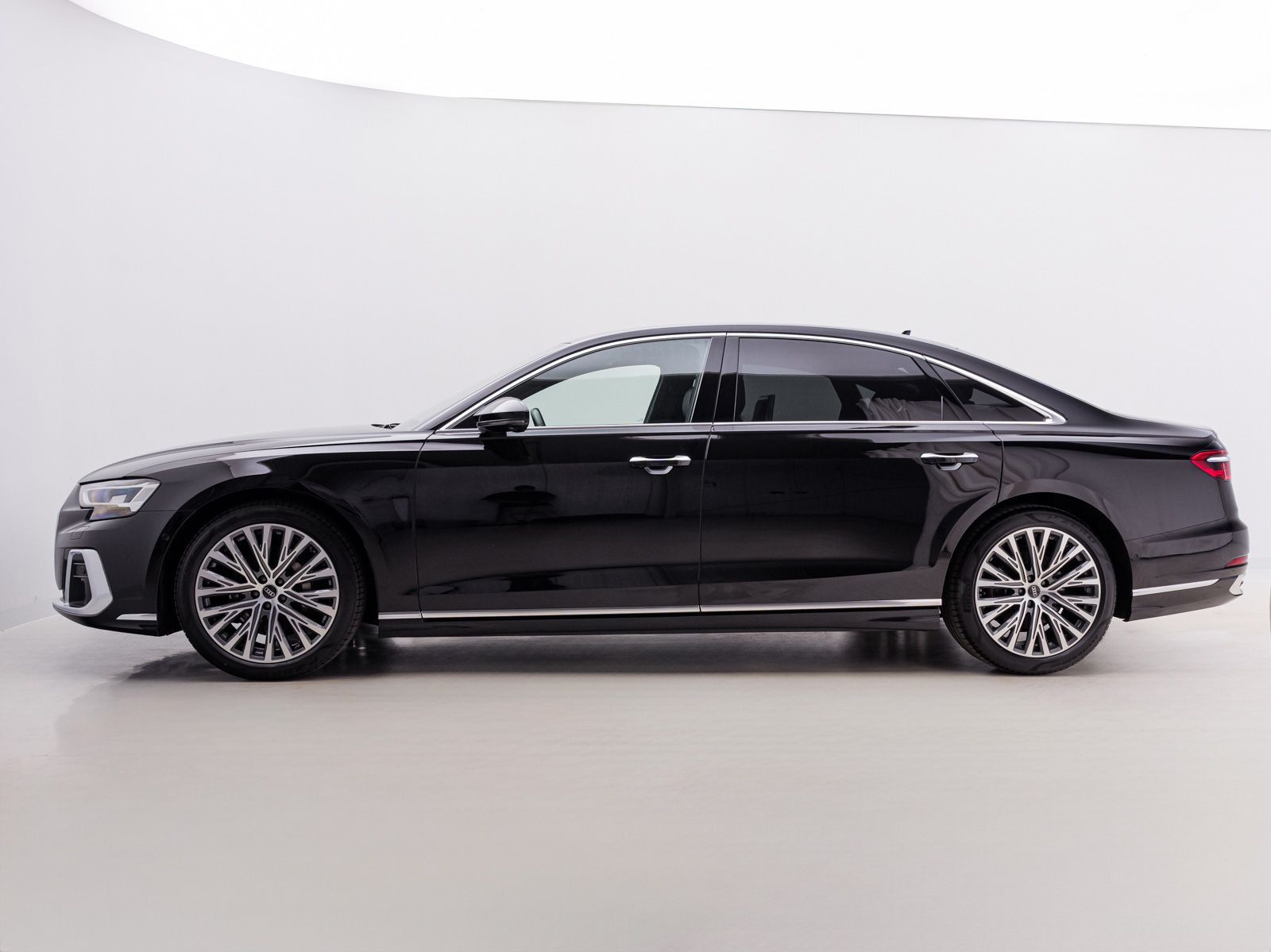 Audi A8 - Bild 7