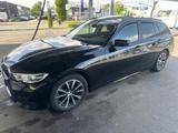 BMW 318d Touring Advantage Busines NAVI PANORAMA LED