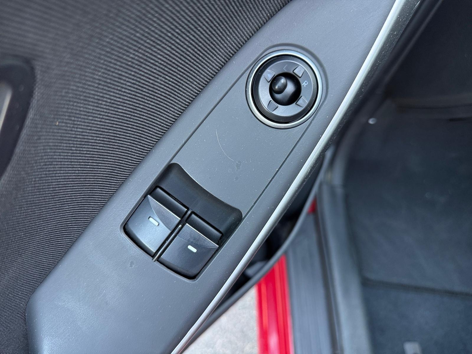 Hyundai i30 1.4 Classic PDC Bluetooth Klima USB AUX