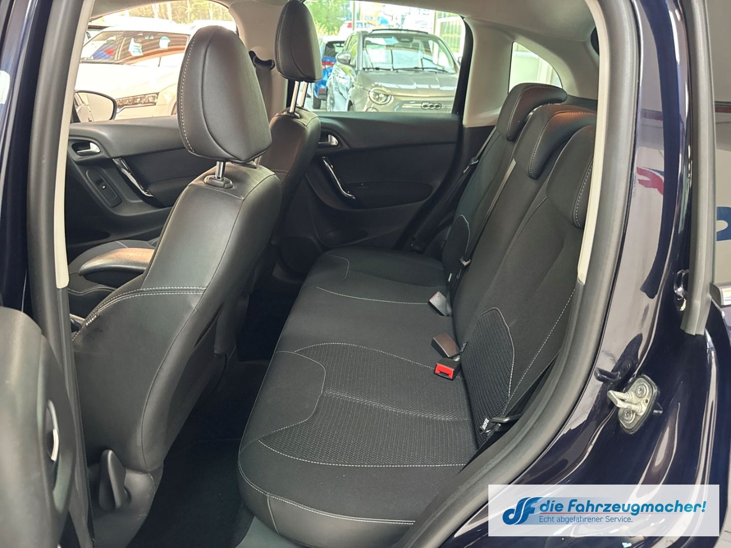 Fahrzeugabbildung Citroën C3 Selection Notbremsass. Temp Tel.-Vorb. PDC Ko