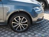 Skoda Octavia Combi 2.0 TDI Ambition DSG AHK LED Navi - mit Diesel-Antrieb: mit Android Auto, Geländewagen