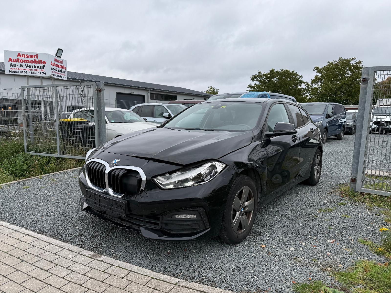 BMW 118d Advantage | Live Cockpit | PDC | SHZ