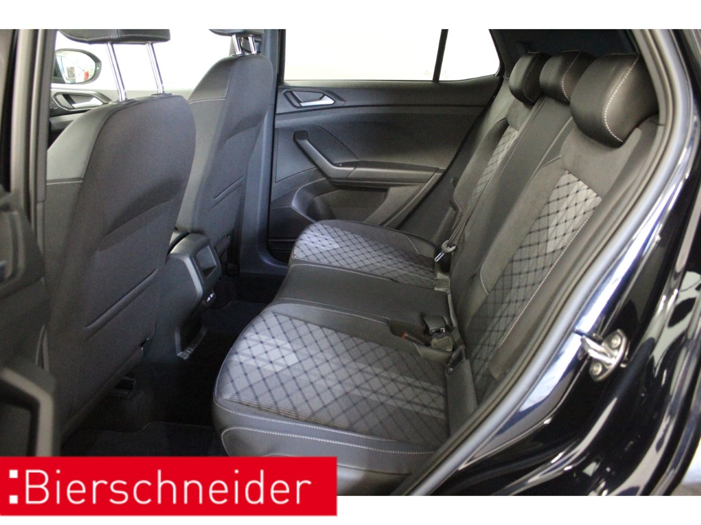 Volkswagen T-Cross - Bild 12