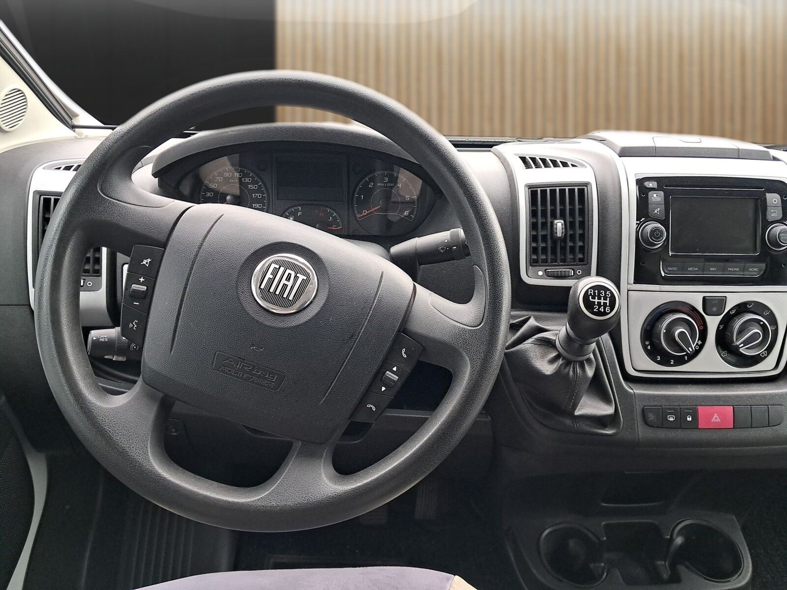 Fahrzeugabbildung Chausson Twist V594  Limited Navi,RK,Markise