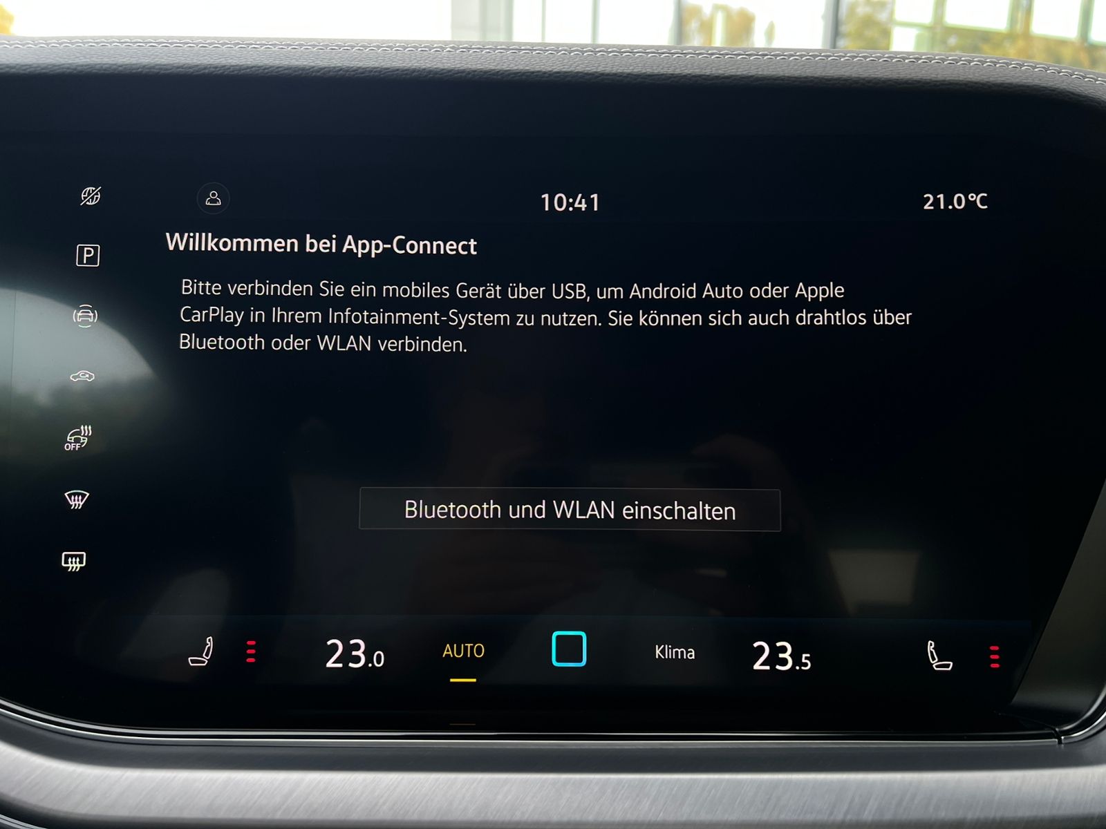 Fahrzeugabbildung Volkswagen Touareg 3.0 TDI 4MOTION *AHK, Luft, Leder, ACC,