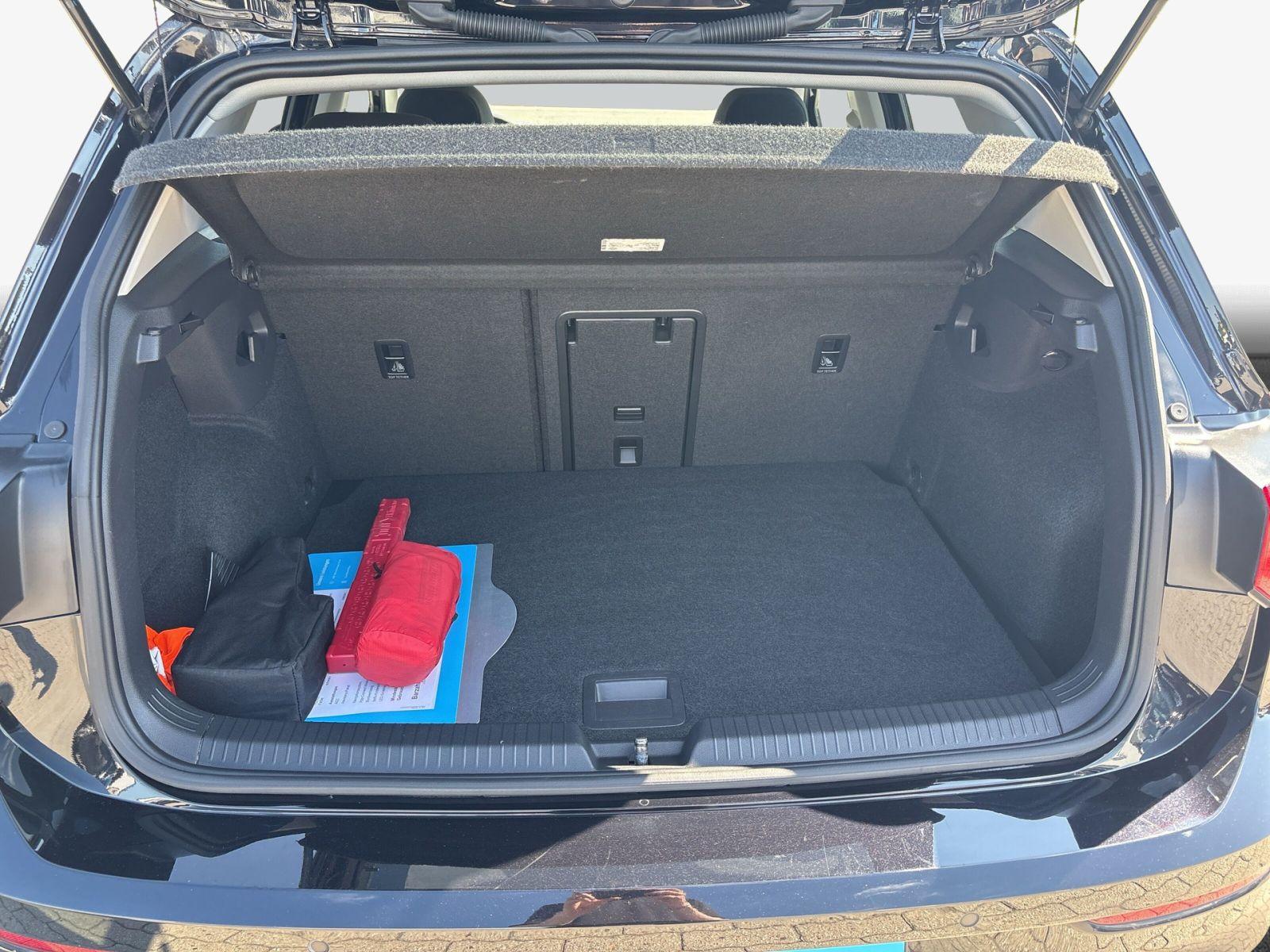 Volkswagen Golf VIII 1.0 TSI United RFK ACC LED NAVI PDC SH, миниатюра 8