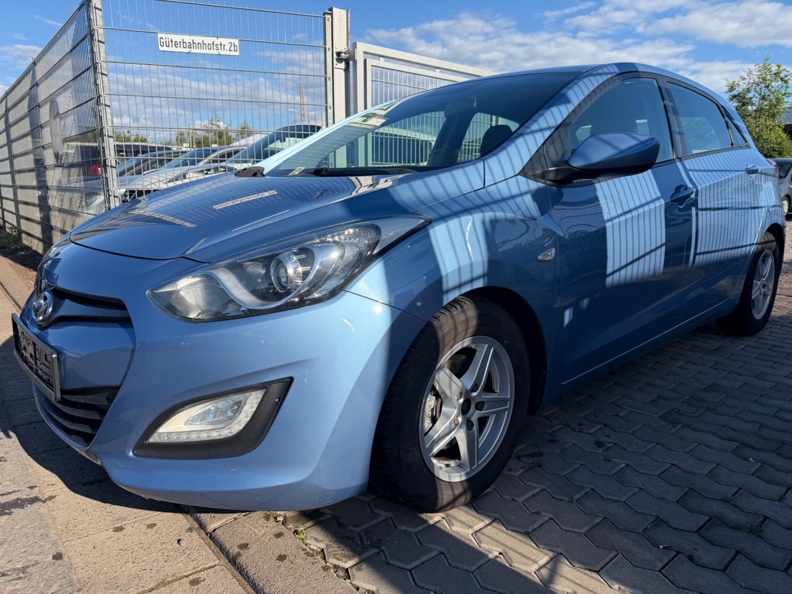 Hyundai i30 1.6 CRDi 81kW FIFAWorldCup EDITION*FESTPREIS