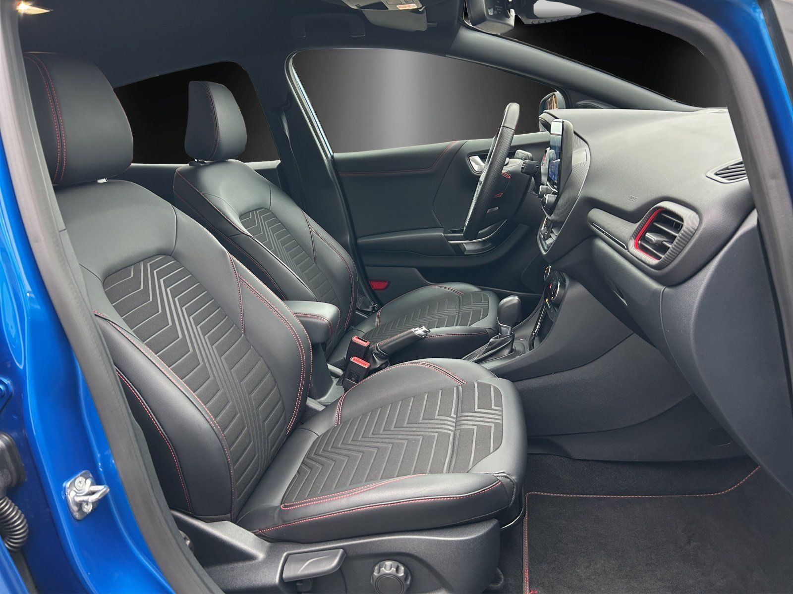 Fahrzeugabbildung Ford Puma ST-Line X Aut./LED/GRA/KAMERA/NAVI/SHZ/