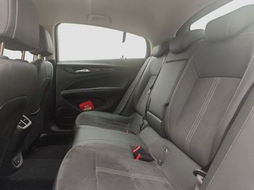 Fotografie 13 des Opel Insignia B Grand Sport Ultimate 4x4 Bose LED