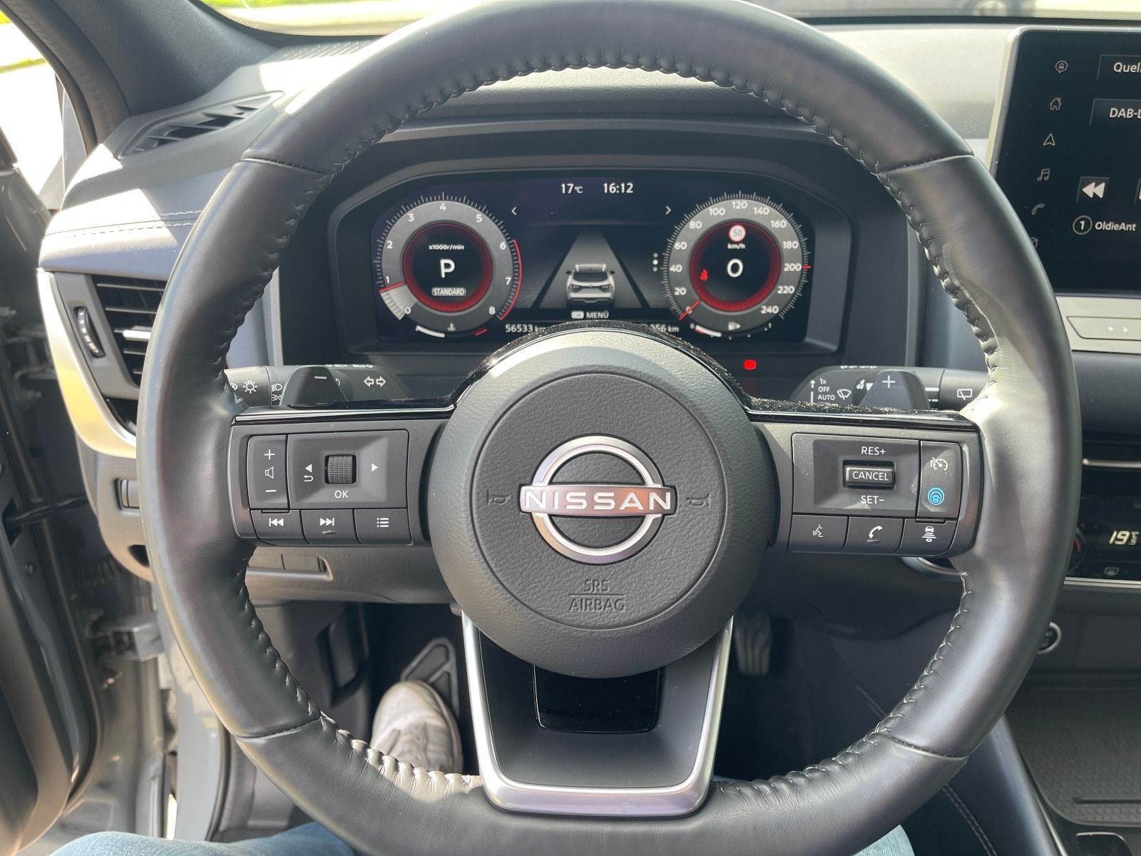 Fahrzeugabbildung Nissan Qashqai 1.3 DiG-T Tekna Automatik Navi Head Up A