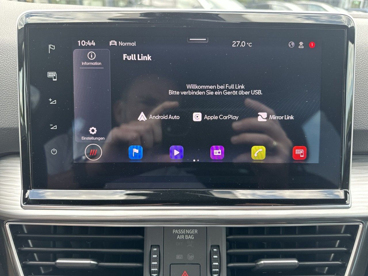 Fahrzeugabbildung SEAT Tarraco Xperience 2.0 TDI DSG 4Drive - mit KI generiert/bearbeitet