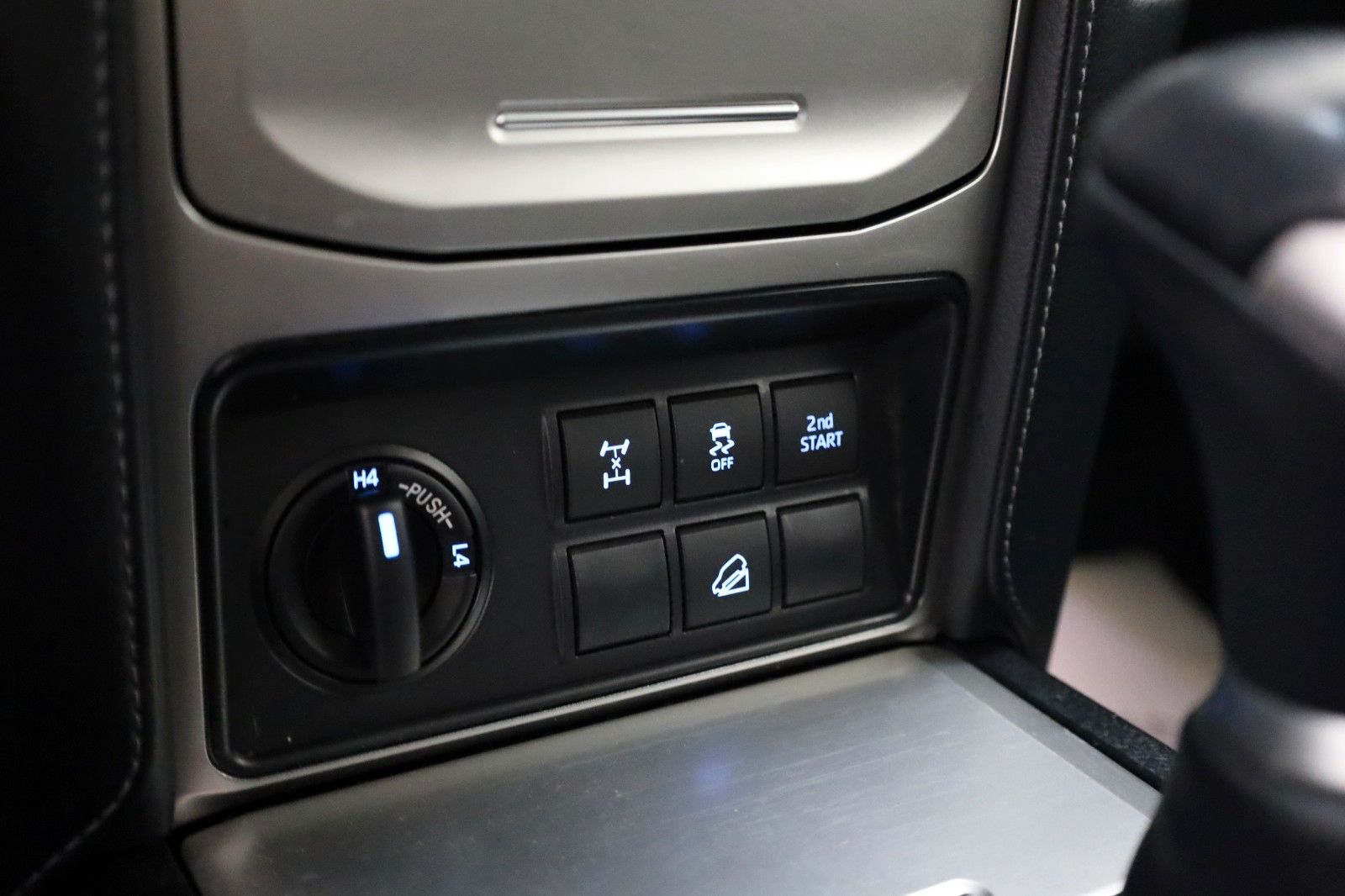 Fahrzeugabbildung Toyota Land Cruiser Comfort,LED,Kamera,SH,ACC +WR