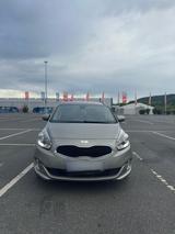 Kia Carens 1,7 NEU TÜV , Sehr Pflegete auto - Kia Carens von privat