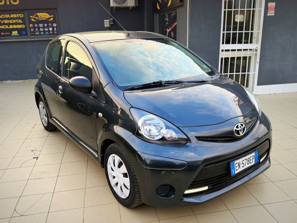 Toyota Aygo (X)