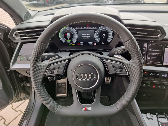 A3 Sportback 2x S line TFSIe Matrix/SONOS/PANO