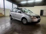 Volkswagen Touran Conceptline,2Hand,Tempo,7 Sitzer,Wenig Km - Volkswagen Touran: Conceptline