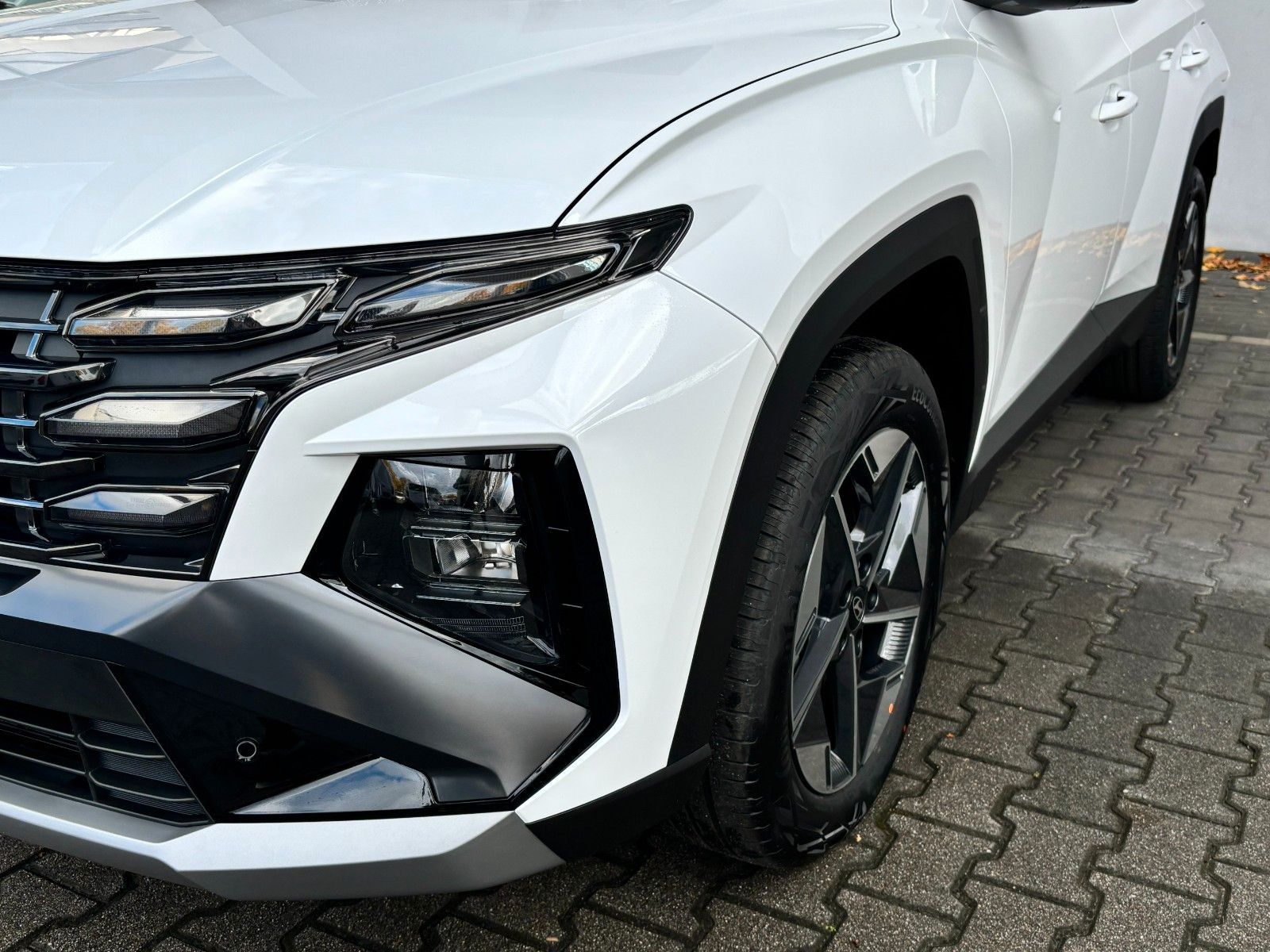 Fahrzeugabbildung Hyundai Tucson Trend PHEV 252PS Navi/Kamera!