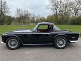 Triumph TR250  2.5 - aus 1968: Coupe